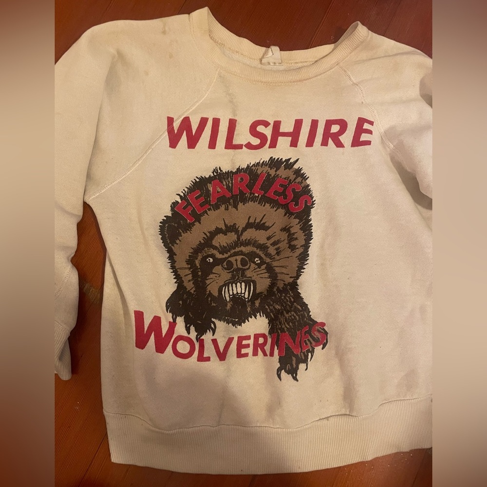 Vintage 80s white Wilshire Wolverines sweatshirt
